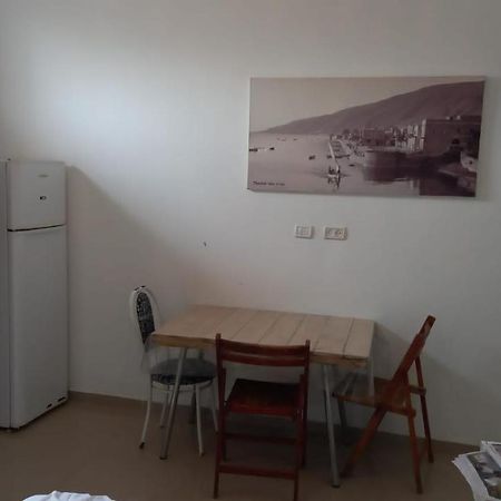 Apartmán פינה שקטה דקה הליכה לכנרת והטיילת Tiberias Exteriér fotografie